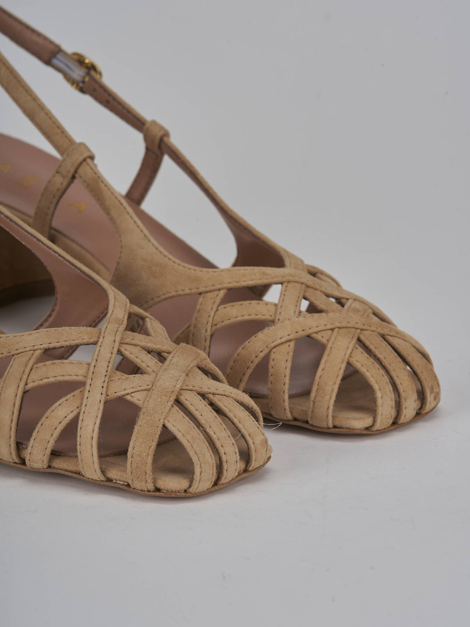 Décolleté e slingback tacco 6cm camoscio beige