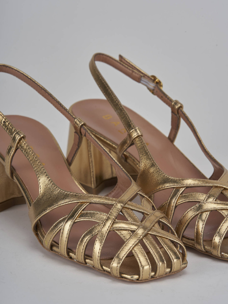 Décolleté e slingback tacco 6cm laminato oro