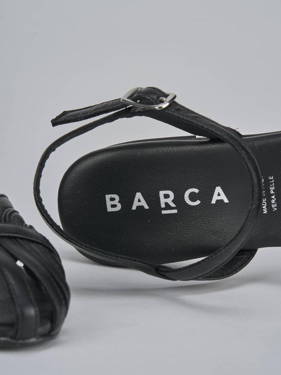 Sandalo tacco 1 cm nero pelle