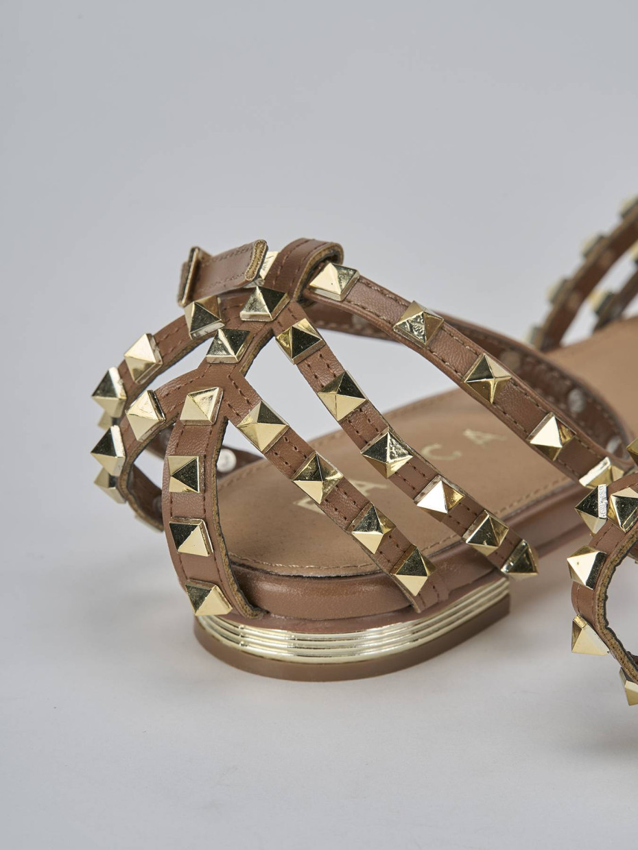 Sandali tacco 1cm pelle marrone