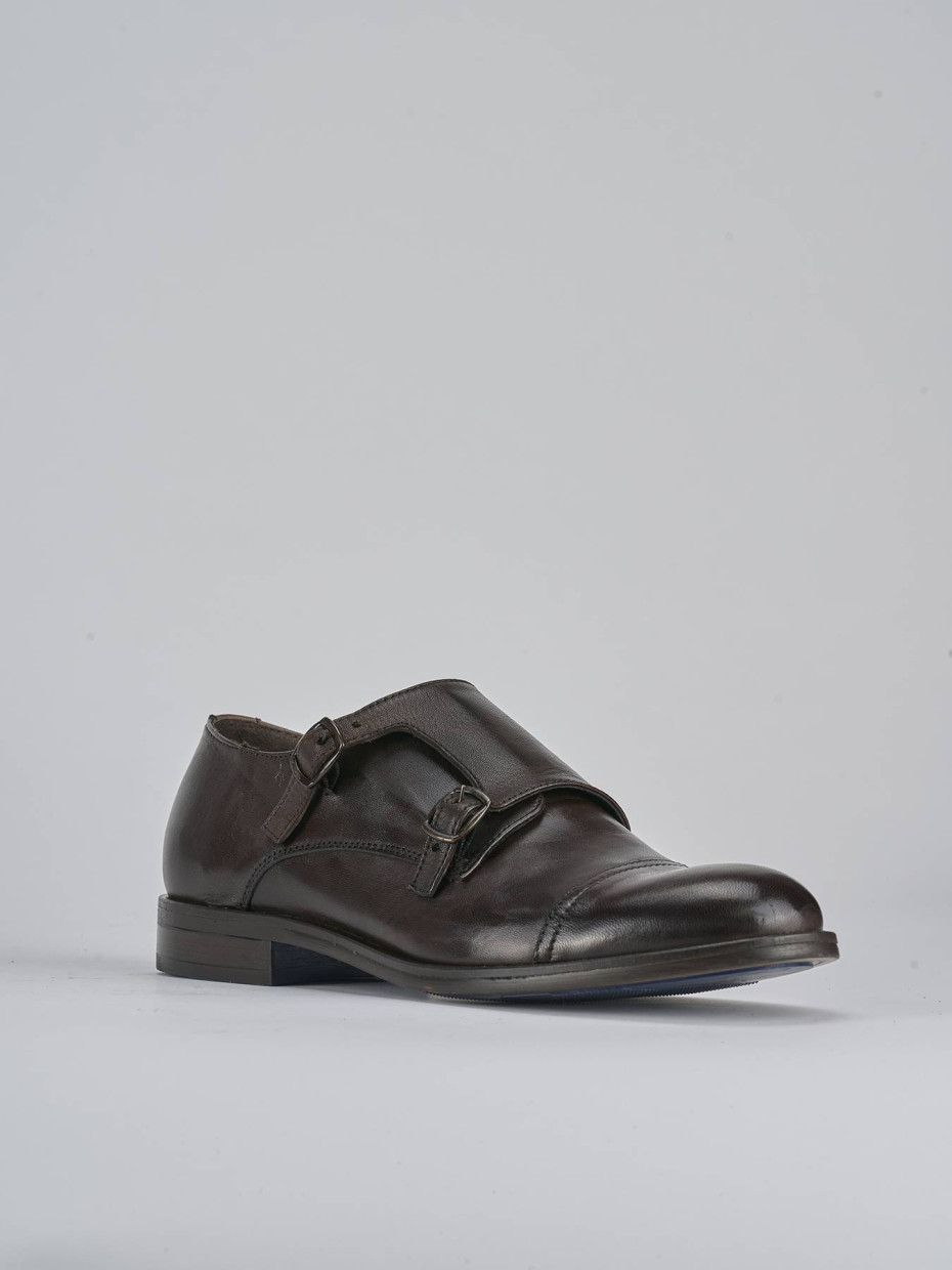 Stringate pelle testa