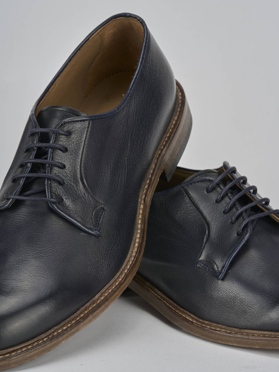 Stringate pelle blu