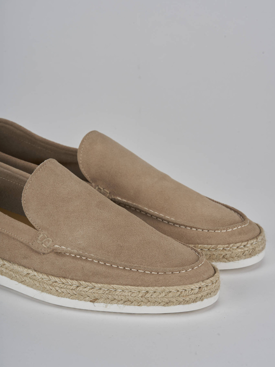 Mocassini camoscio beige