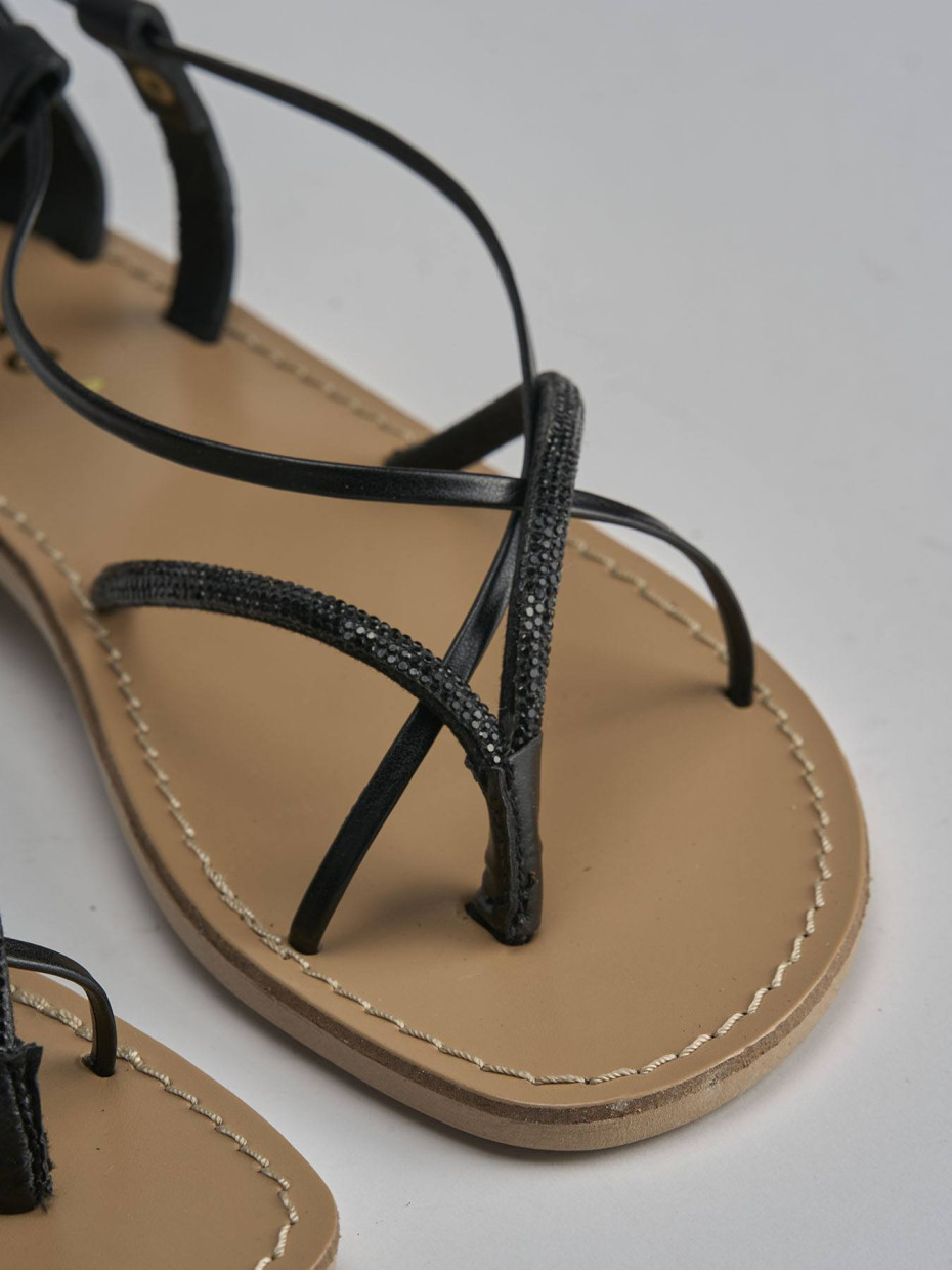 Sandalo tacco 1 cm nero pelle