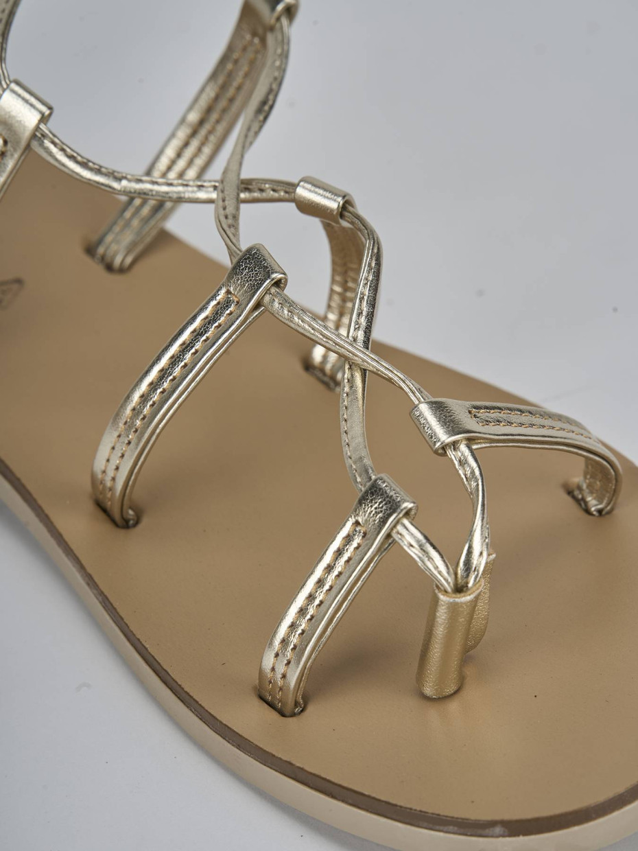 Sandali tacco 1cm laminato oro