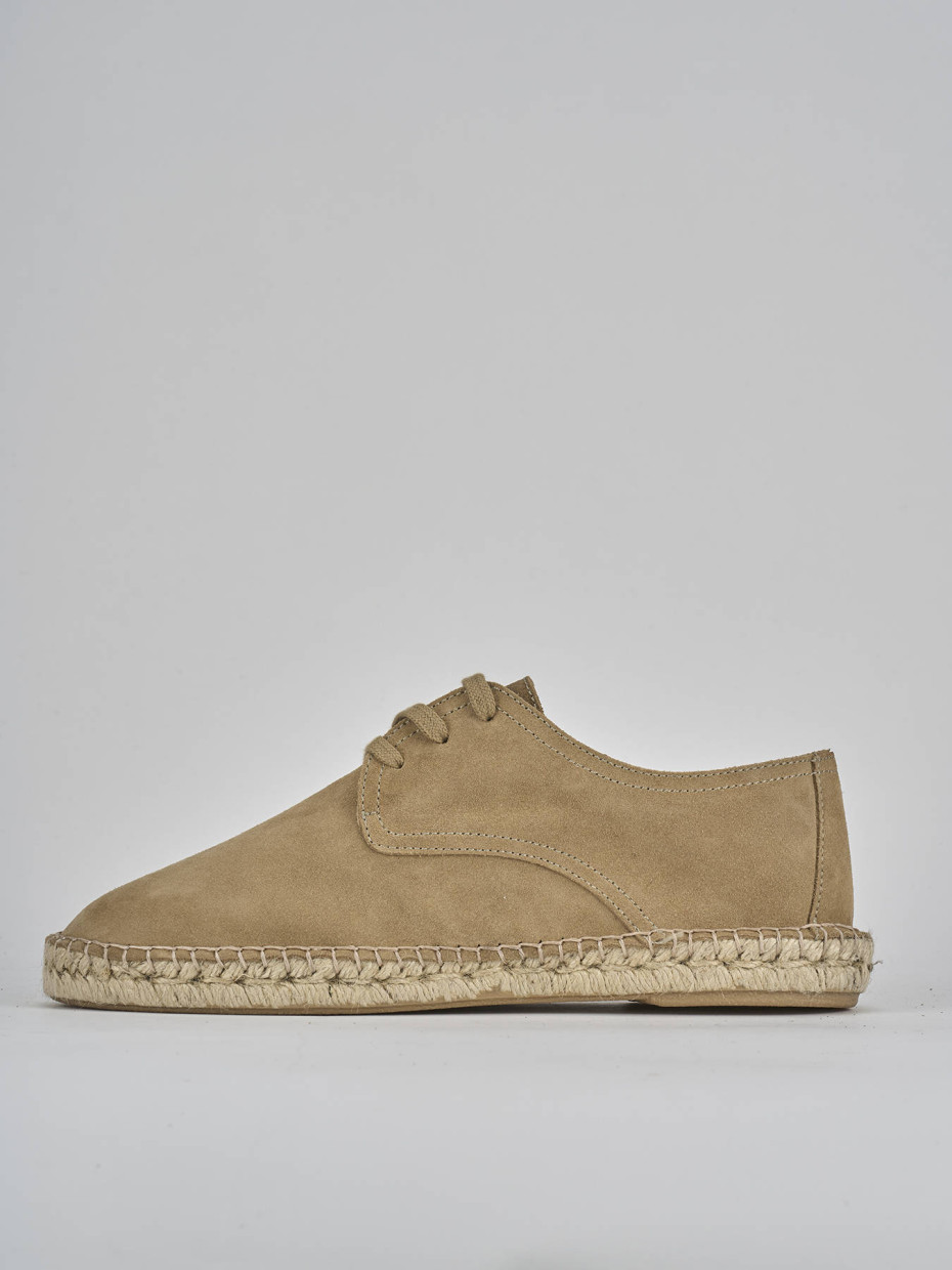 Stringate camoscio beige