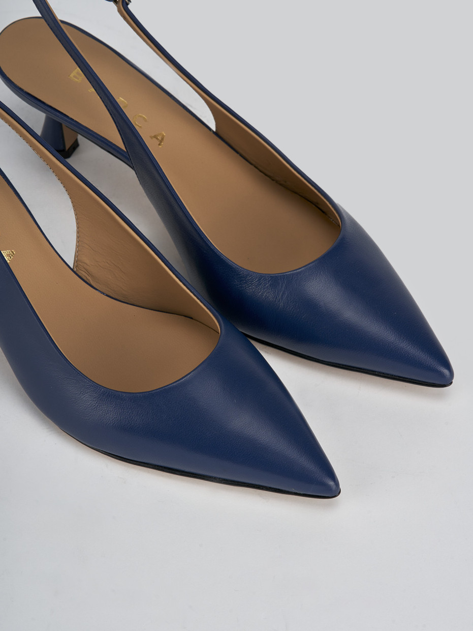 Décolleté e slingback tacco 5cm pelle blu