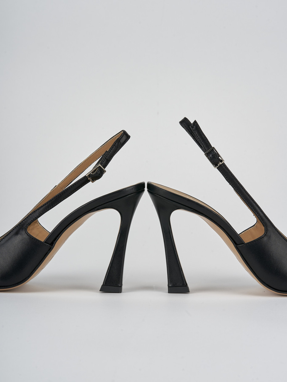 Décolleté e slingback tacco 9cm pelle nero