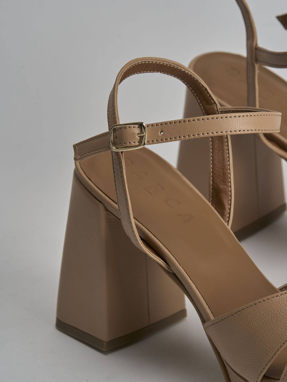 Sandalo tacco 8 cm marrone pelle