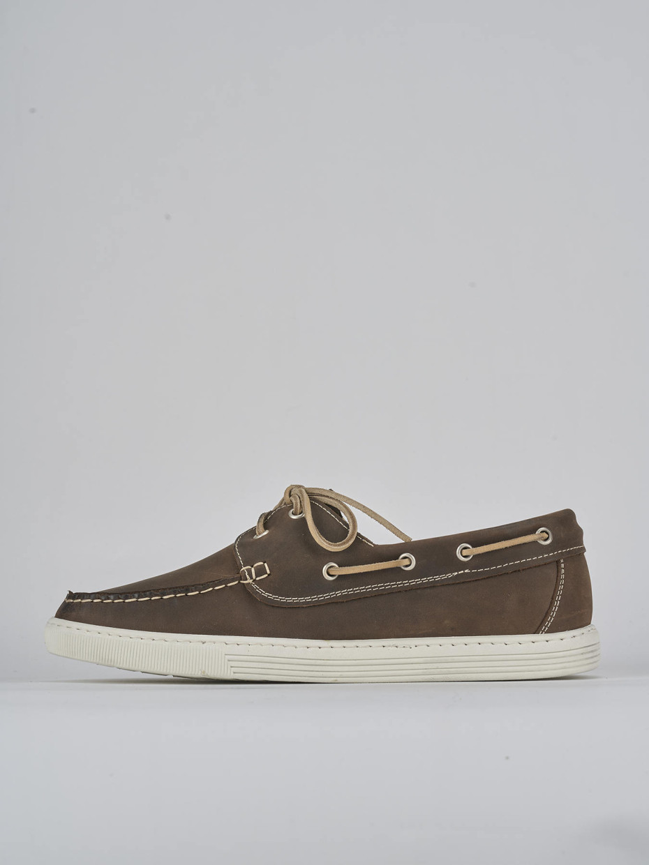 Stringate pelle testa