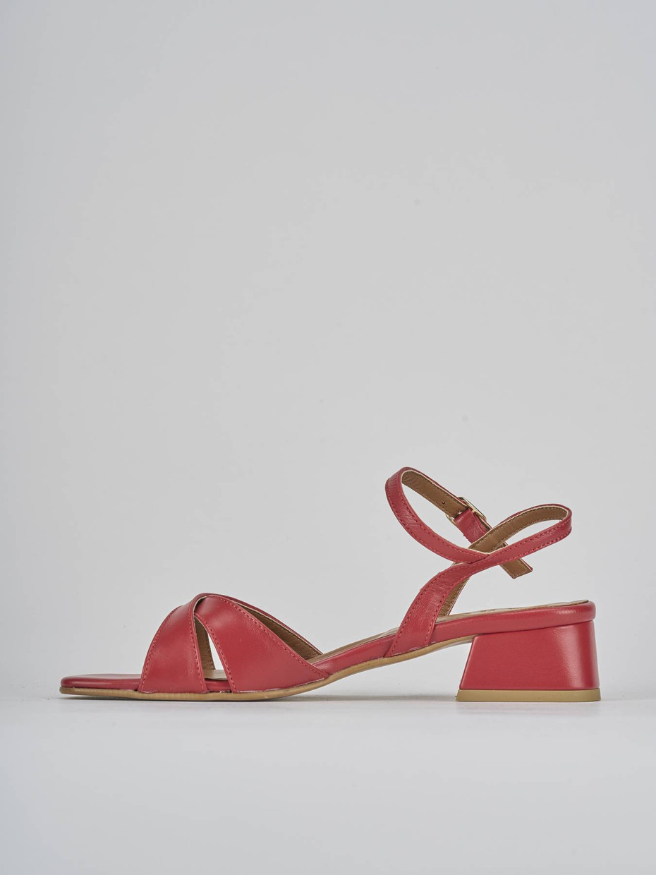 Sandalo tacco 3 cm rosso pelle