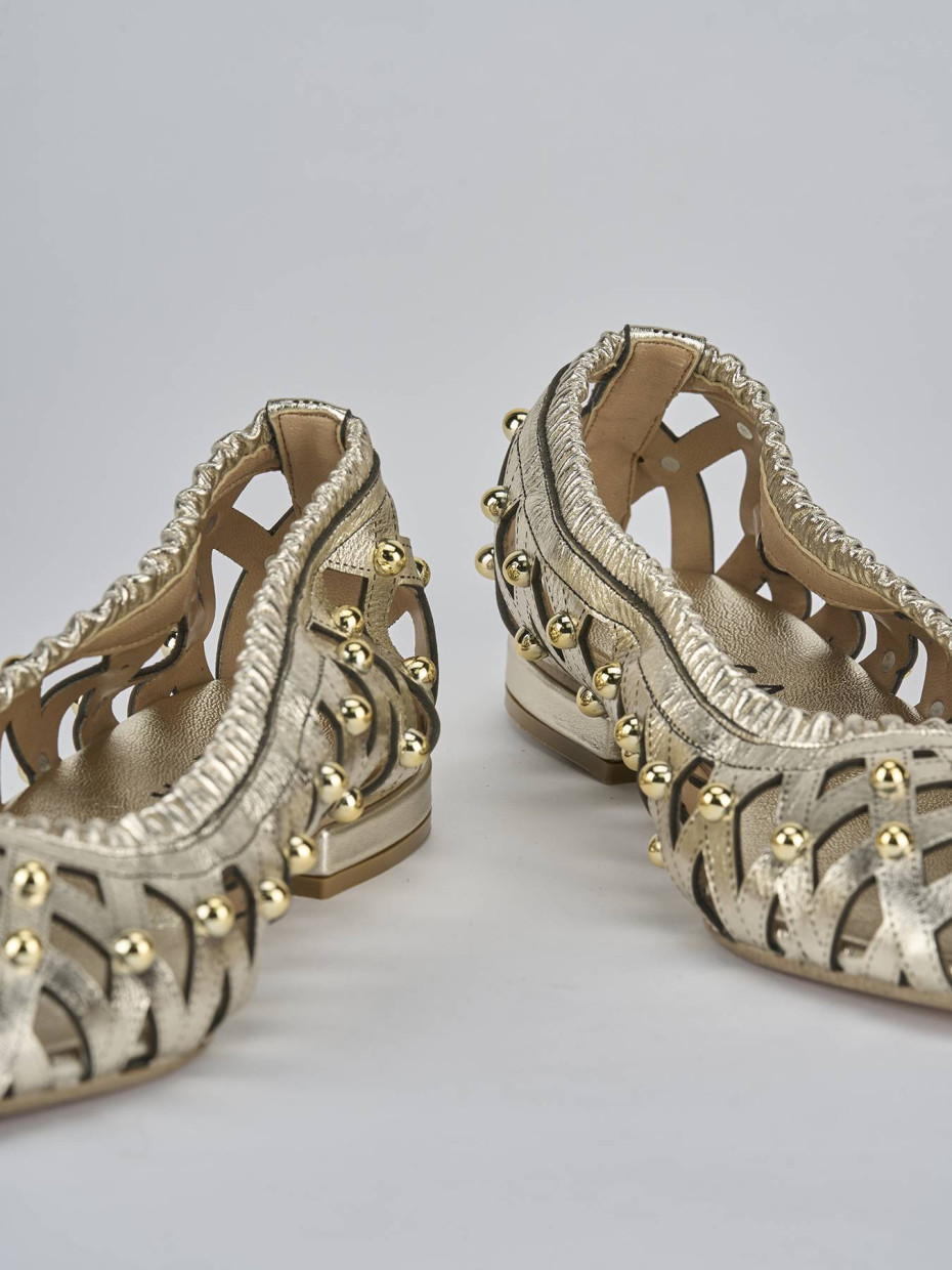 Ballerina tacco 2 cm oro laminato
