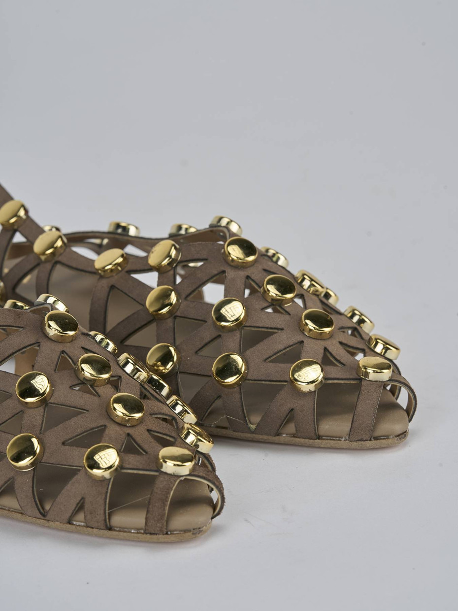 Sandalo tacco 1 cm testa camoscio
