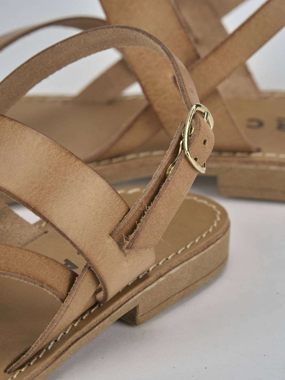 Sandali tacco 1cm pelle marrone