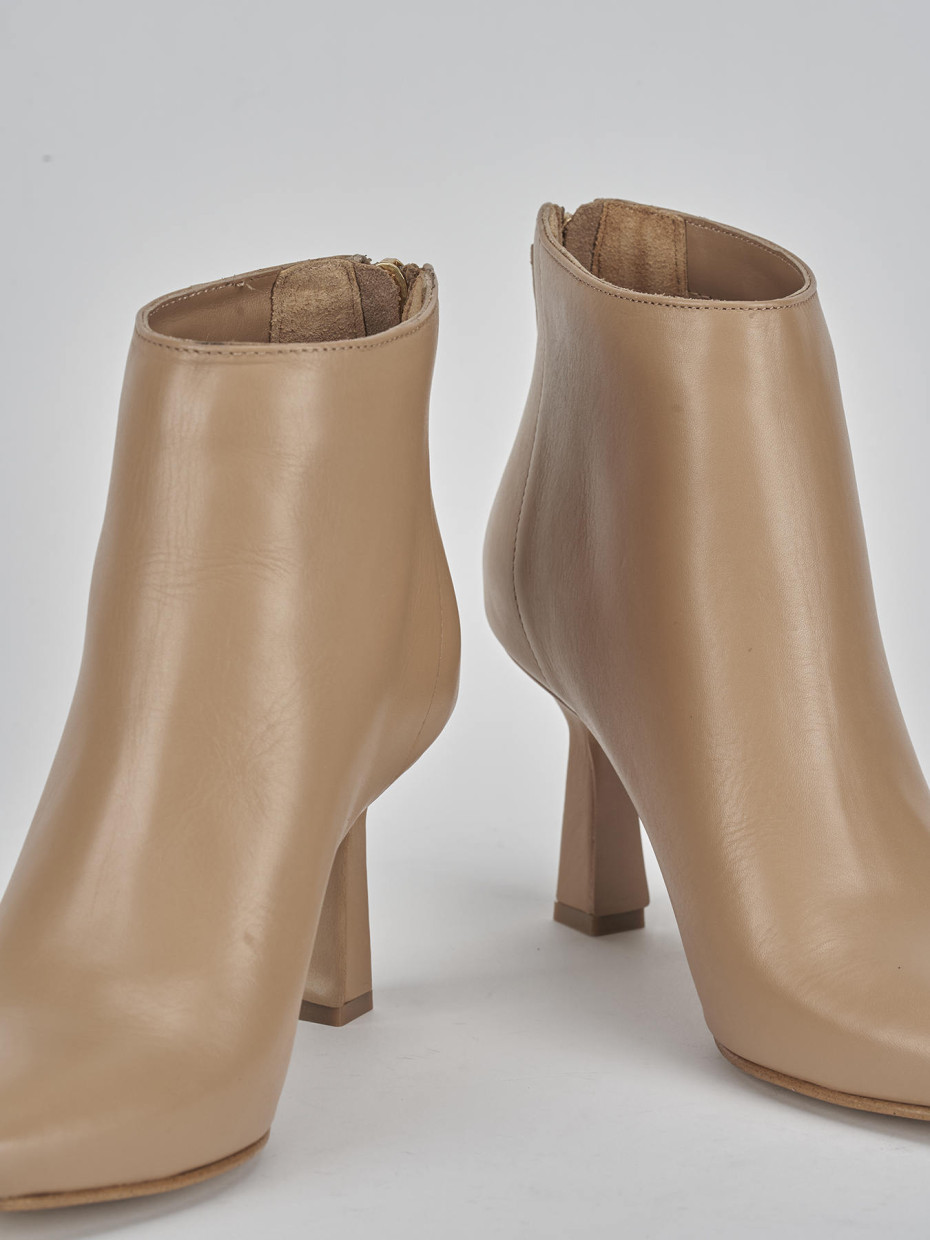 Stivaletti tacco 5 cm sale
