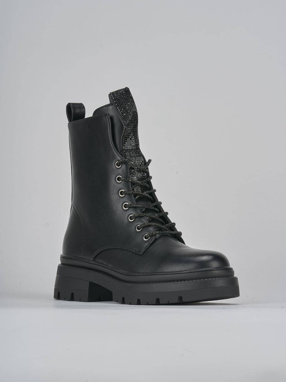 Anfibi tacco 2cm pelle nero