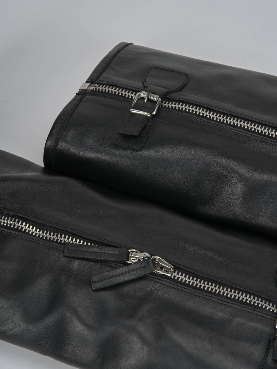 Stivali tacco 2cm pelle nero