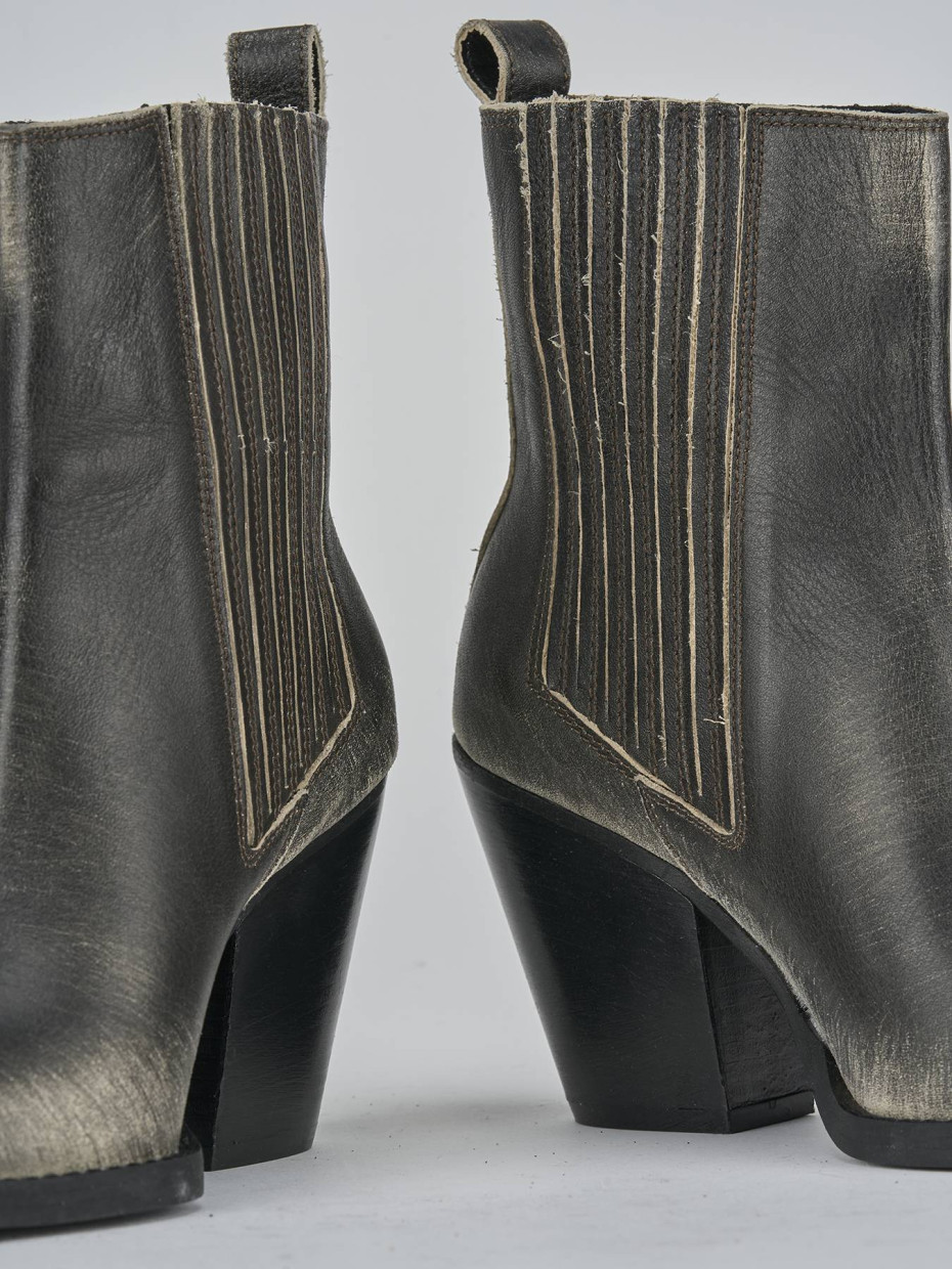 Stivaletto texano tacco 9 cm avorio pelle
