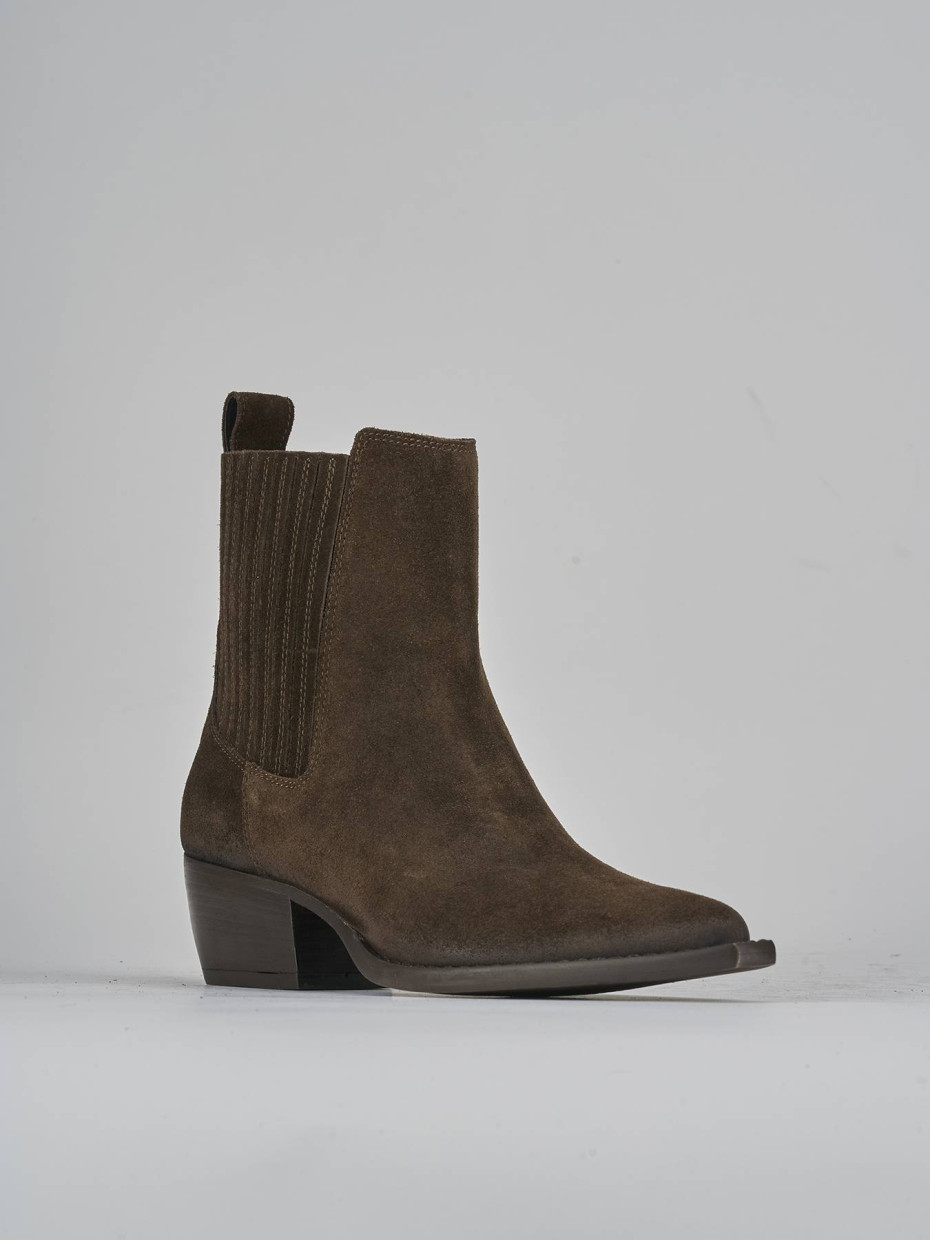 Stivaletti tacco 3cm camoscio testa