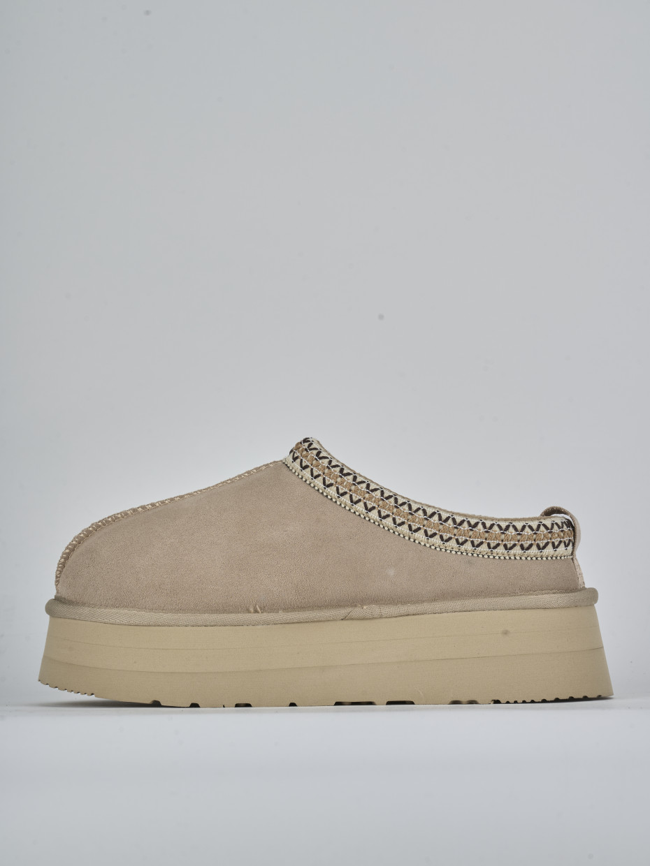 Stivaletti camoscio beige
