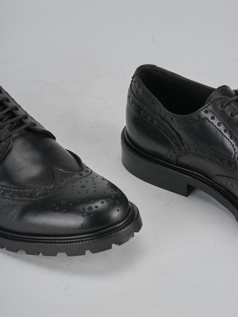 Stringate tacco 2cm pelle nero