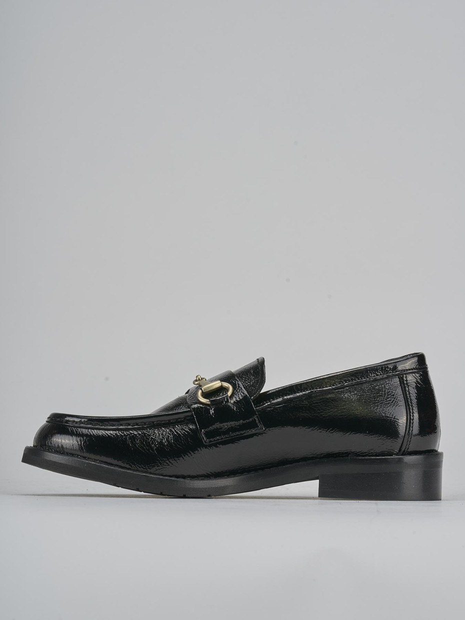 Mocassini tacco 2cm vernice nero