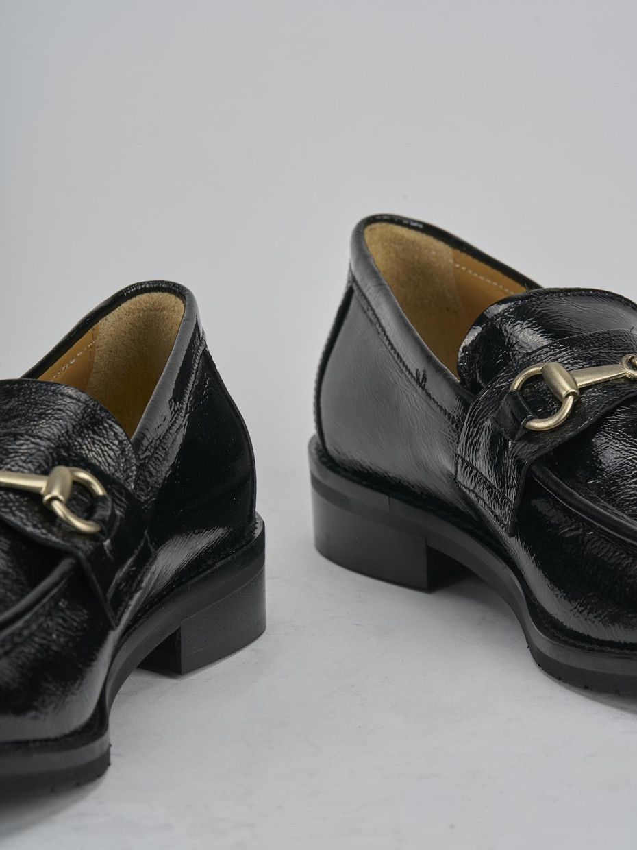Mocassini tacco 2cm vernice nero