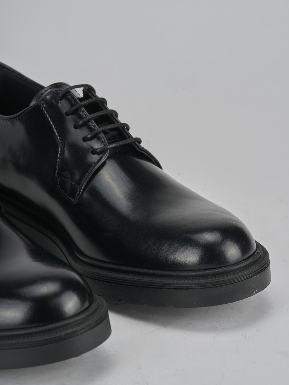 Stringate tacco 2cm pelle nero