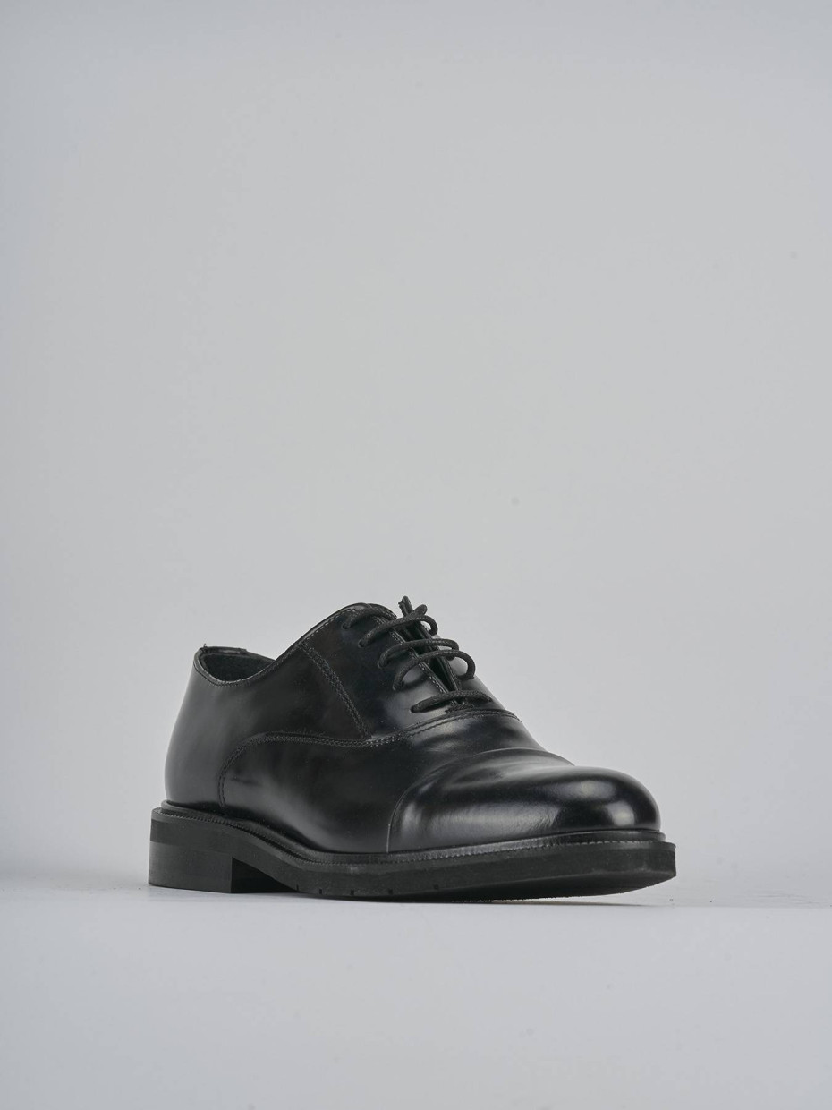 Stringate tacco 2cm pelle nero