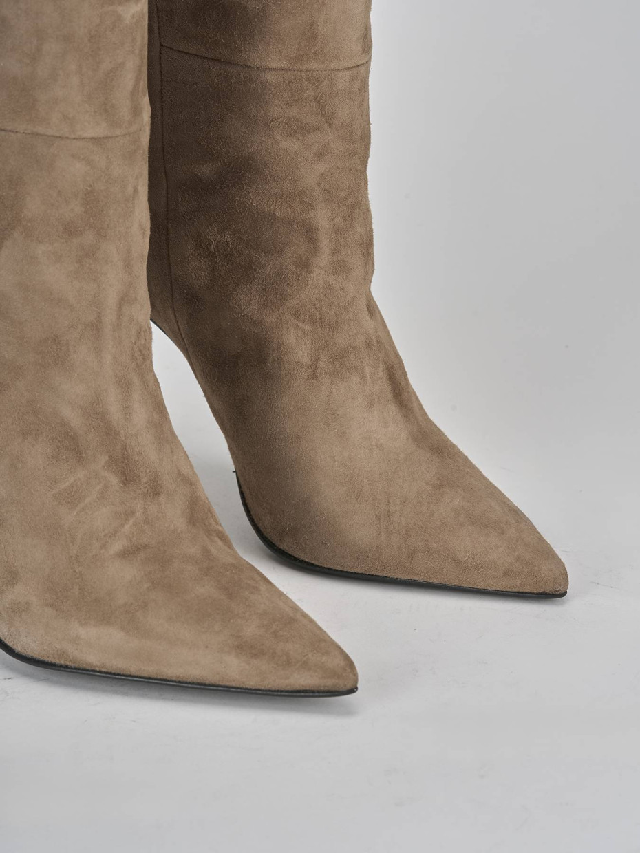 Stivali tacco 10cm camoscio beige