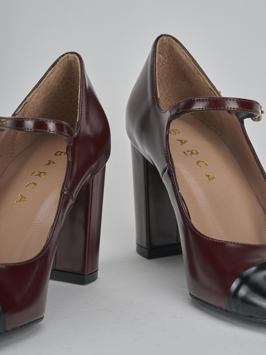 Décolleté e slingback tacco 8cm pelle bordo'
