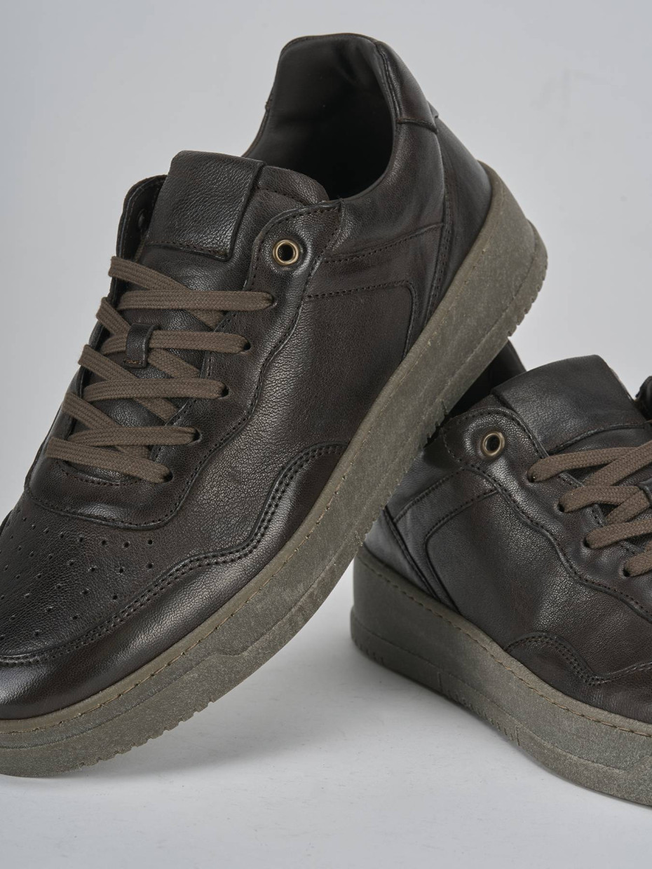 Sneakers pelle testa