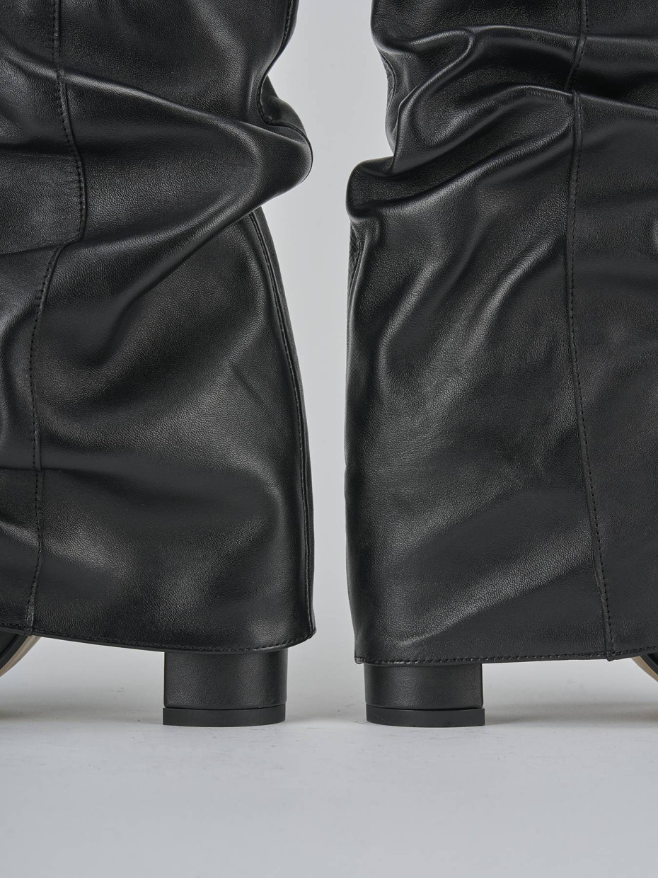 Stivaletti tacco 7cm pelle nero