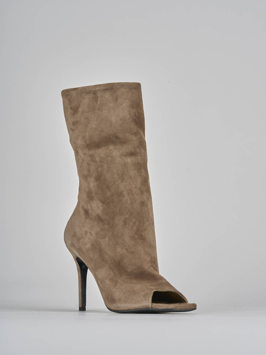 Stivaletti tacco 9cm camoscio beige