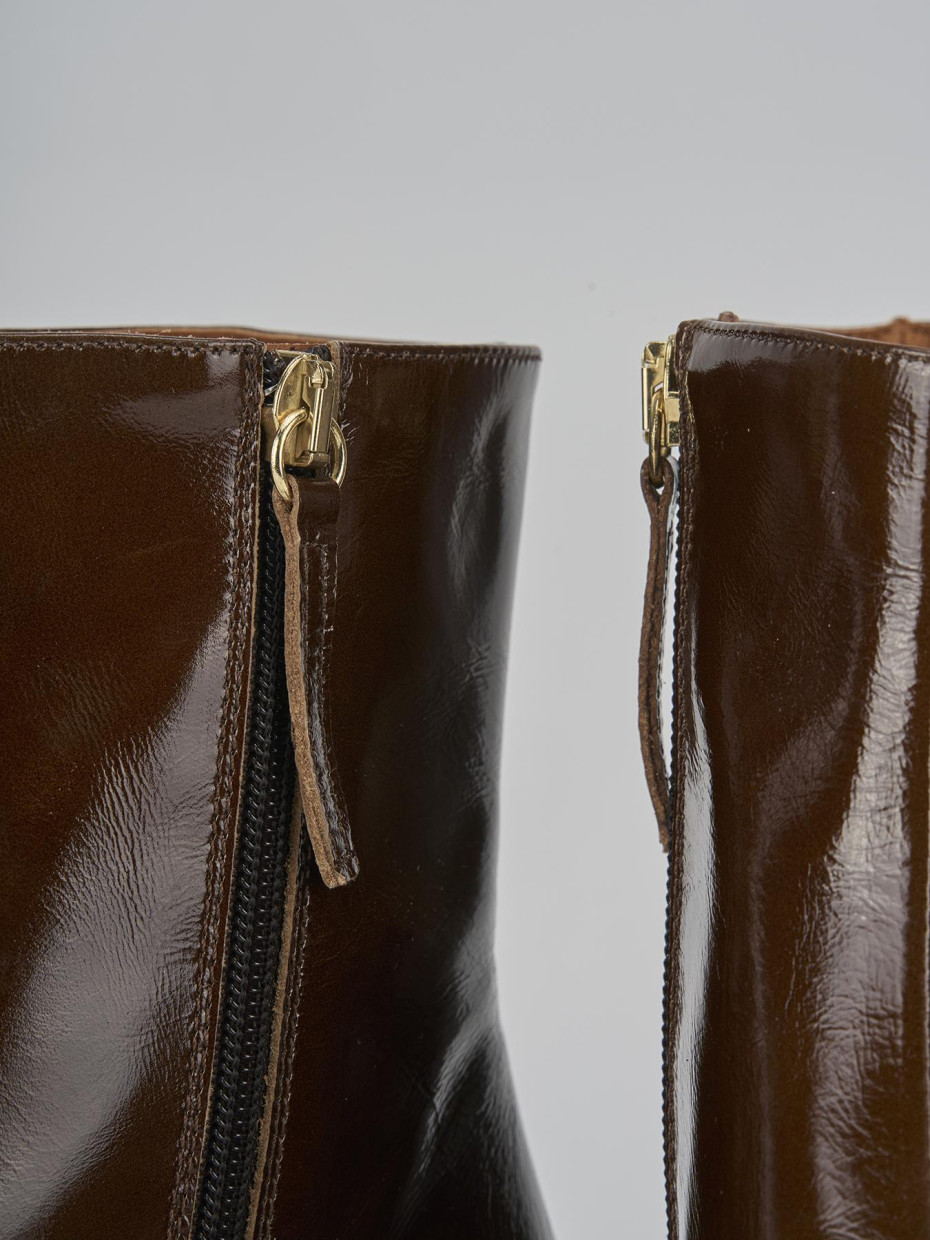 Stivaletti tacco 5cm vernice testa