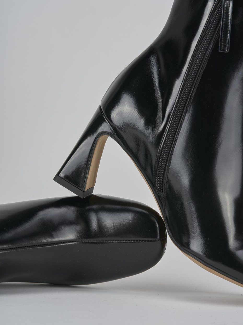 Stivaletti tacco 7cm pelle nero