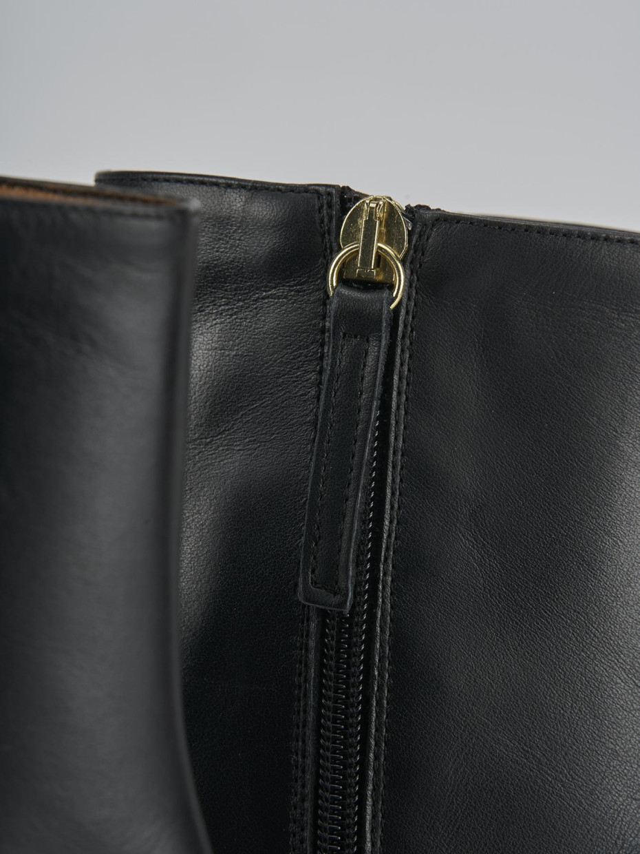 Stivaletti tacco 5cm pelle nero