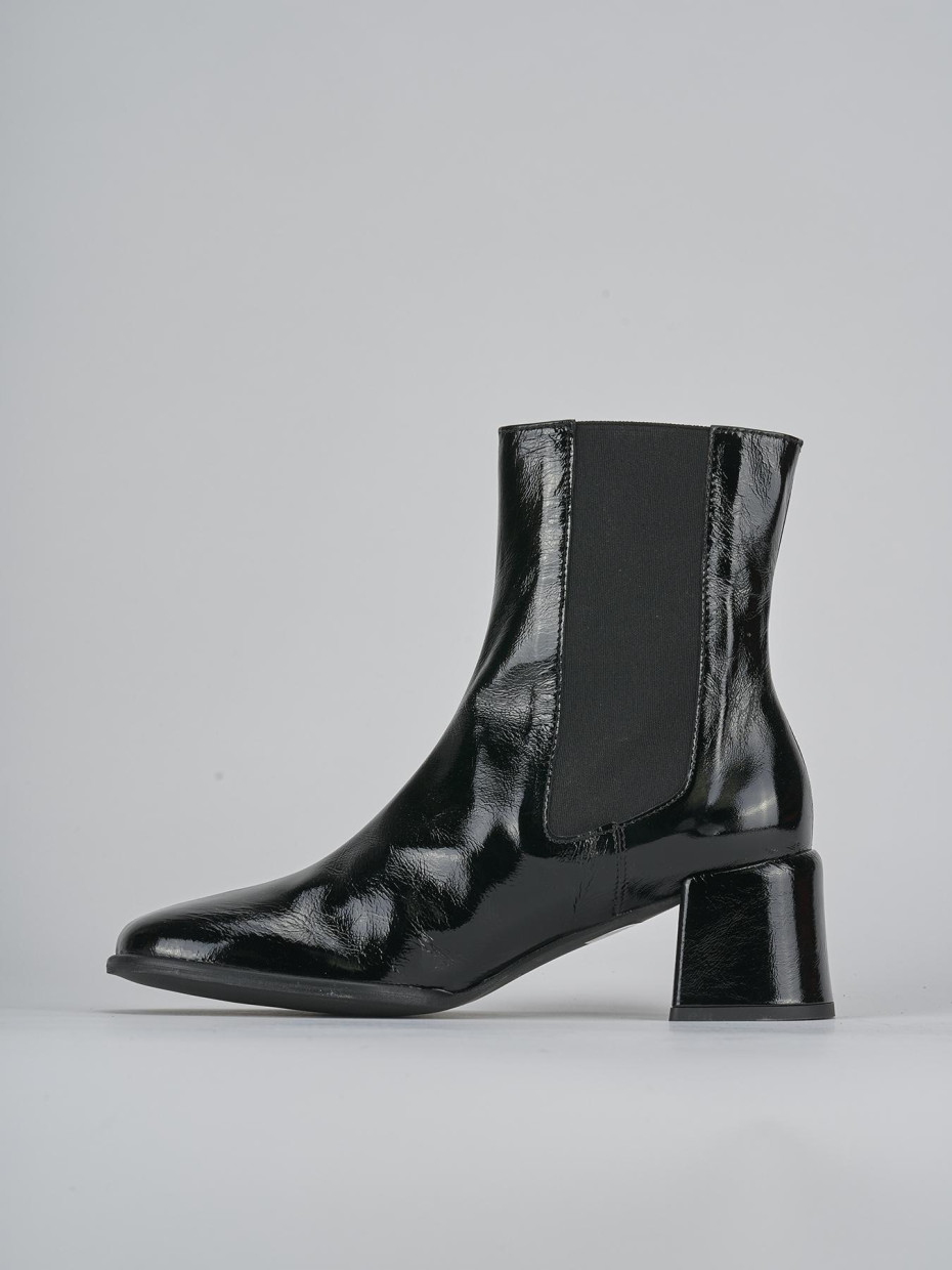 Stivaletti tacco 5cm vernice nero