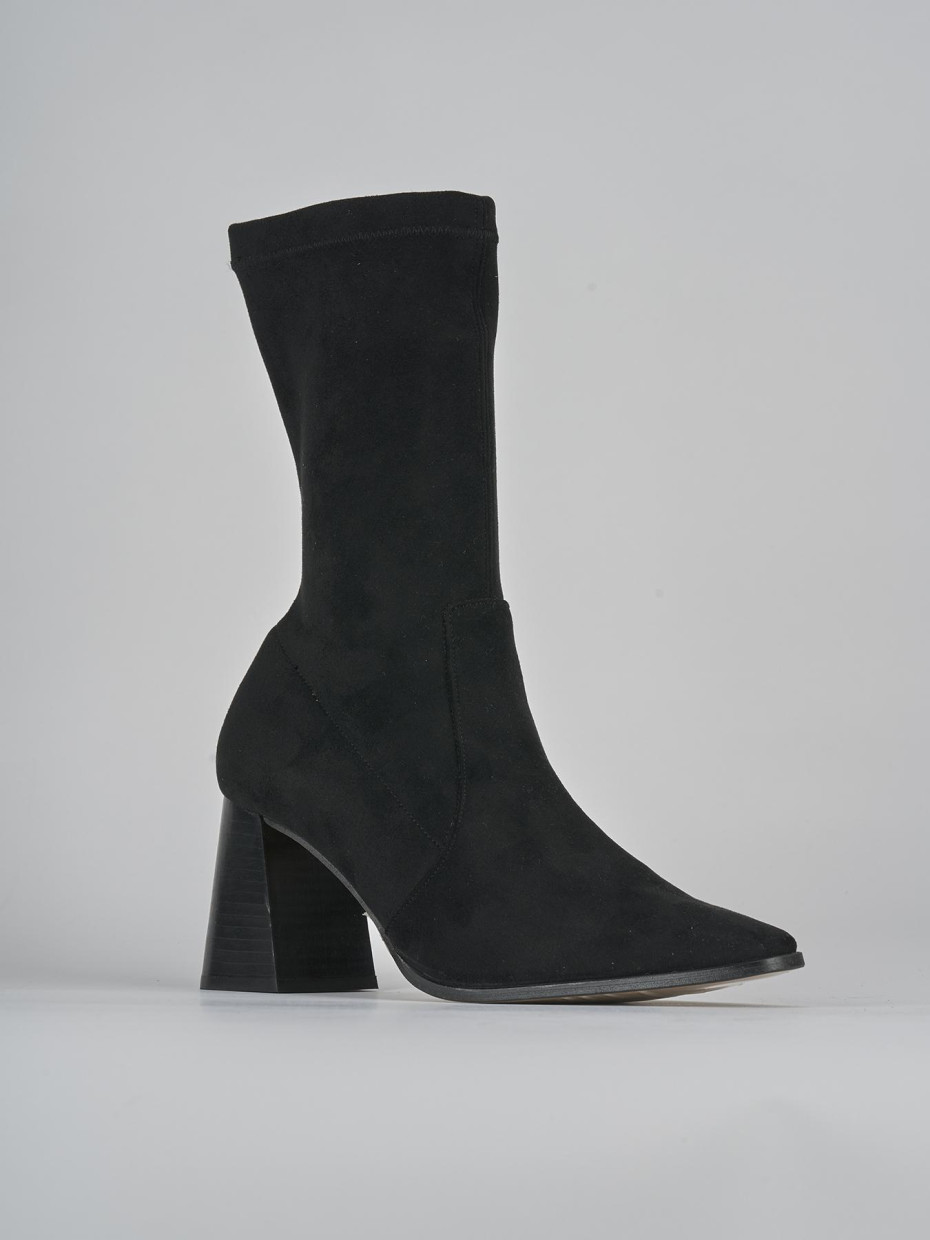 Stivaletti tacco 7cm camoscio nero