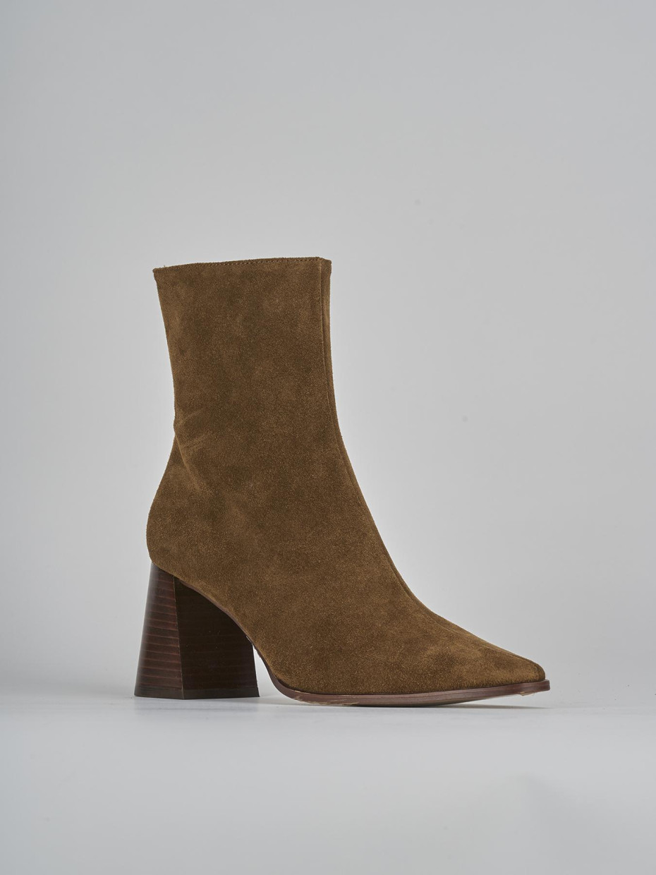 Barca stivaletti con tacco new arrivals