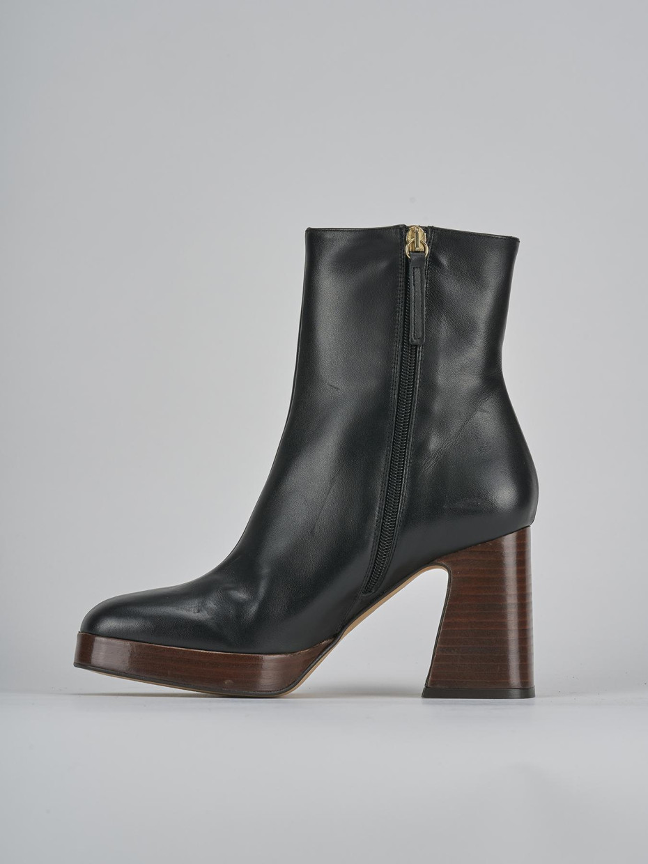 Stivaletti tacco 9cm pelle nero