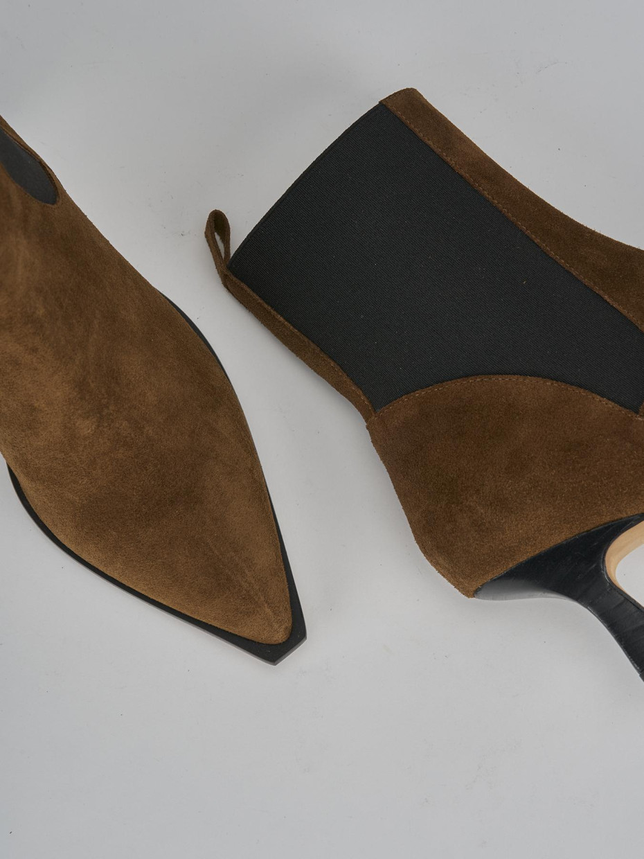 Stivaletti tacco 5cm camoscio marrone