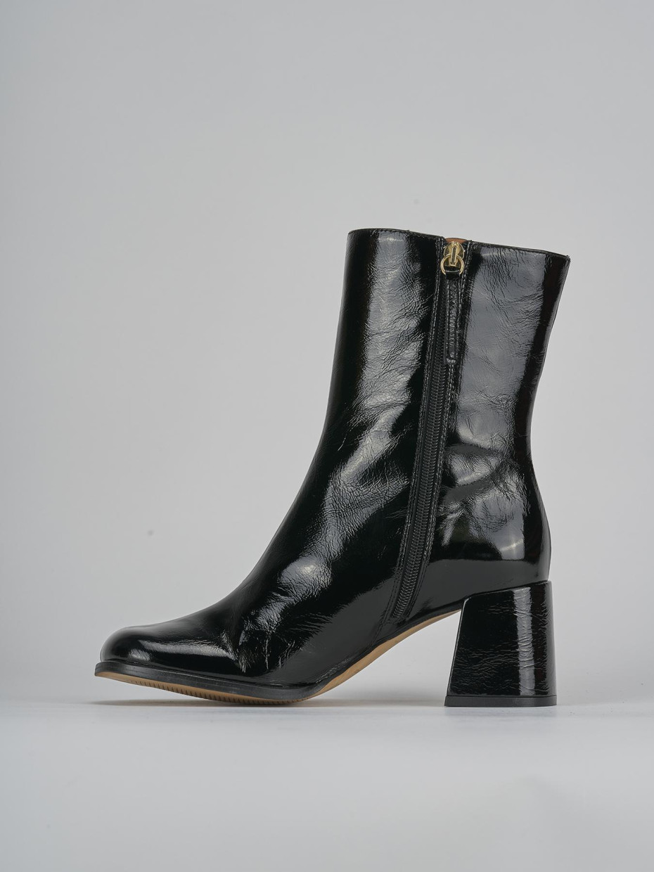 Stivaletti tacco 5cm vernice nero