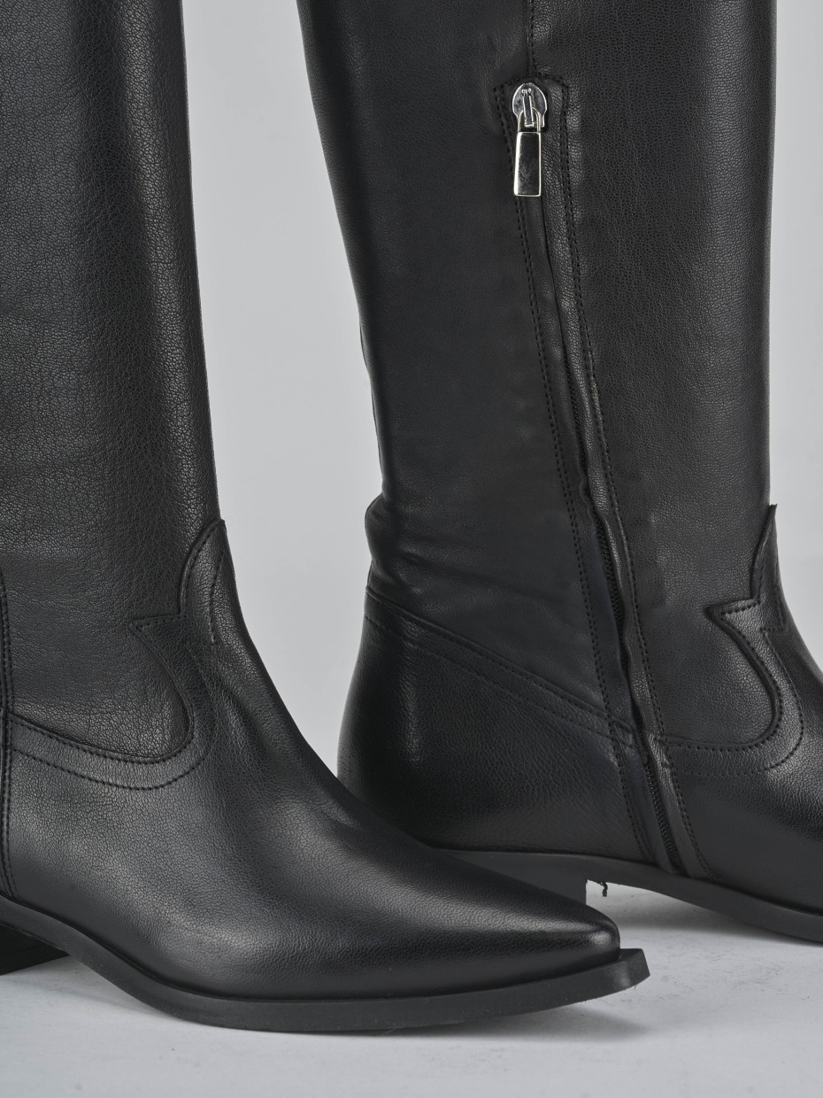 Stivale tacco 3 cm nero pelle