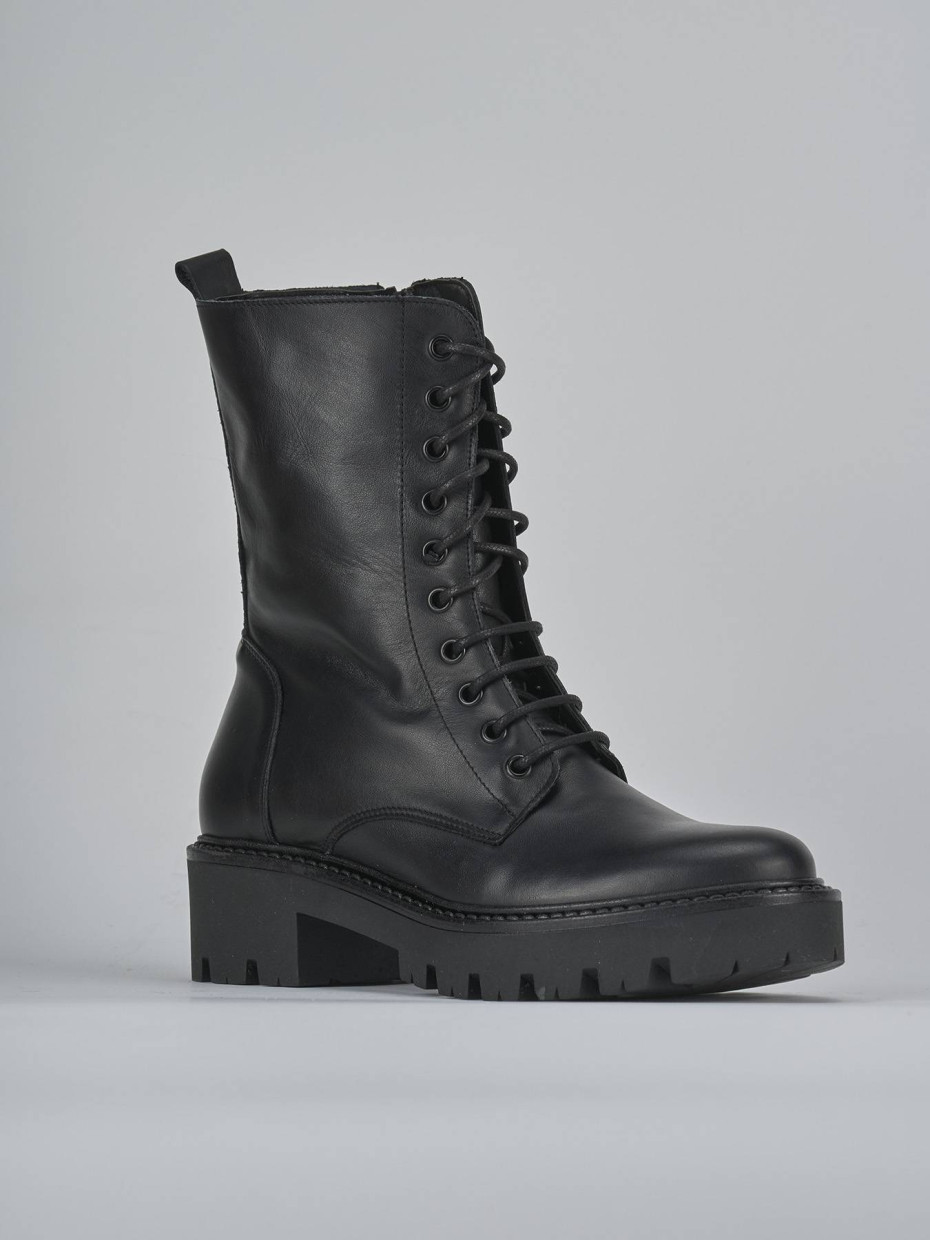 Anfibi tacco 3cm pelle nero
