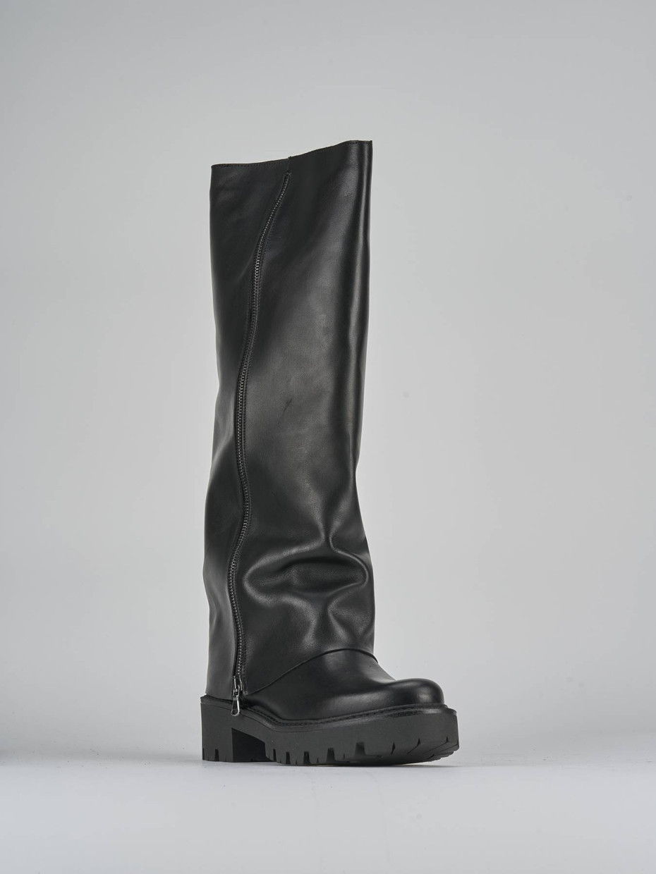 Stivali tacco 3cm pelle nero