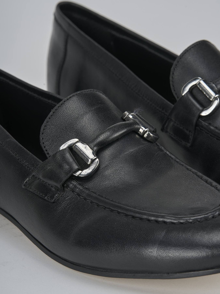 Mocassini tacco 1cm pelle nero