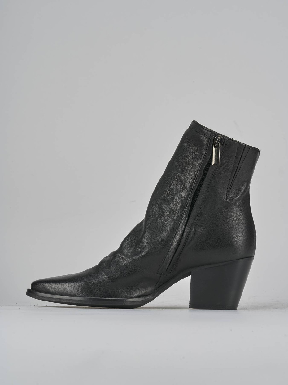 Stivaletti tacco 7cm pelle nero