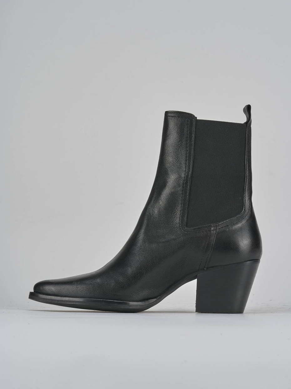 Stivaletti tacco 7cm pelle nero