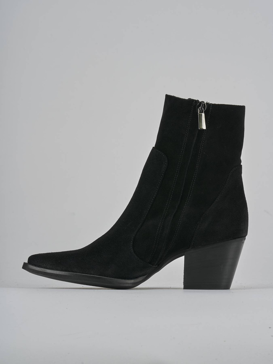 Stivaletti tacco 7cm camoscio nero